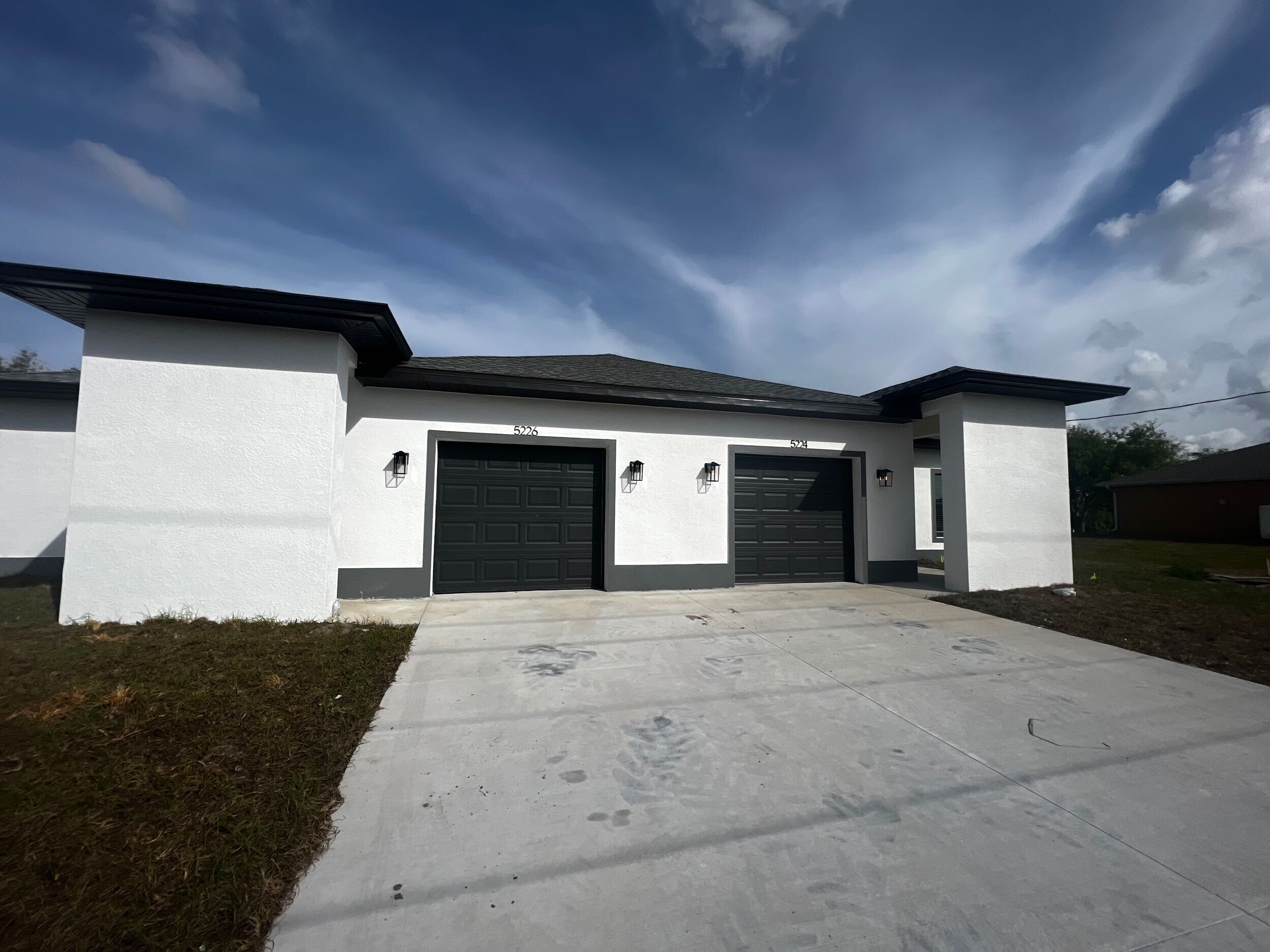 5226 Centennial Blvd