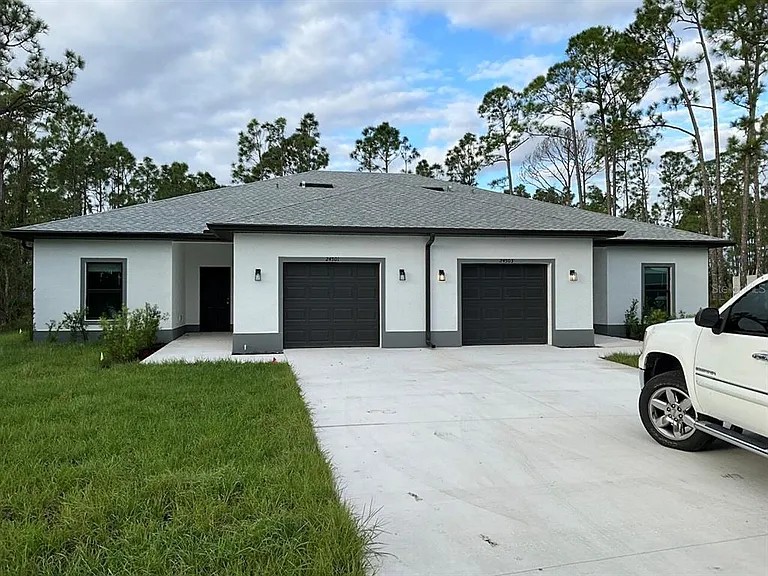 24501 Zephyr Ct